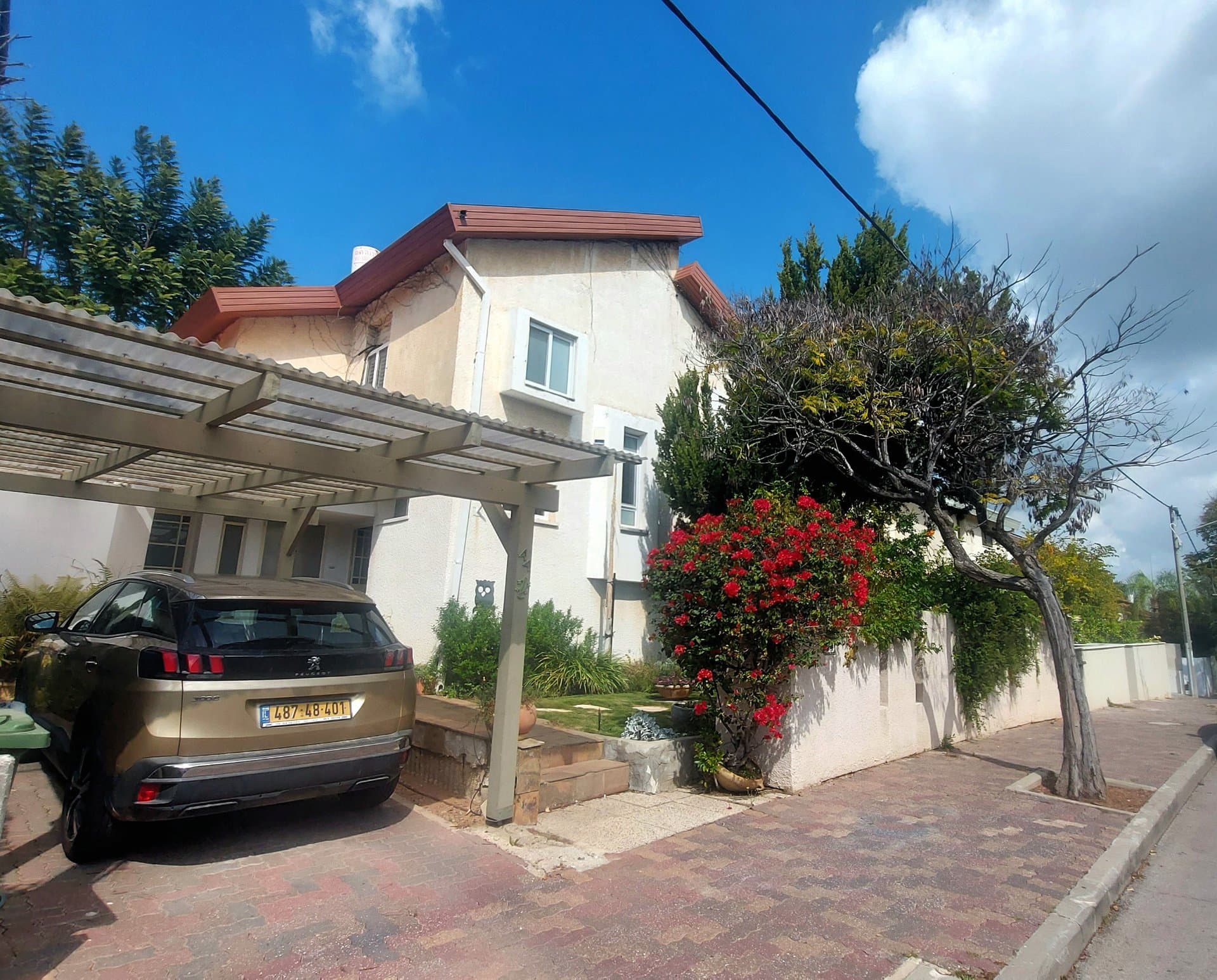בית מרווח בשכונה שקטה 25 ק'מ מלב תל אביב - תמונה 3