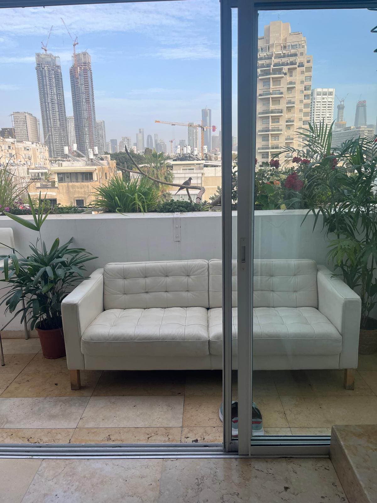 דירת גג מדליקה במרכז תל אביב 5 דקות מהים