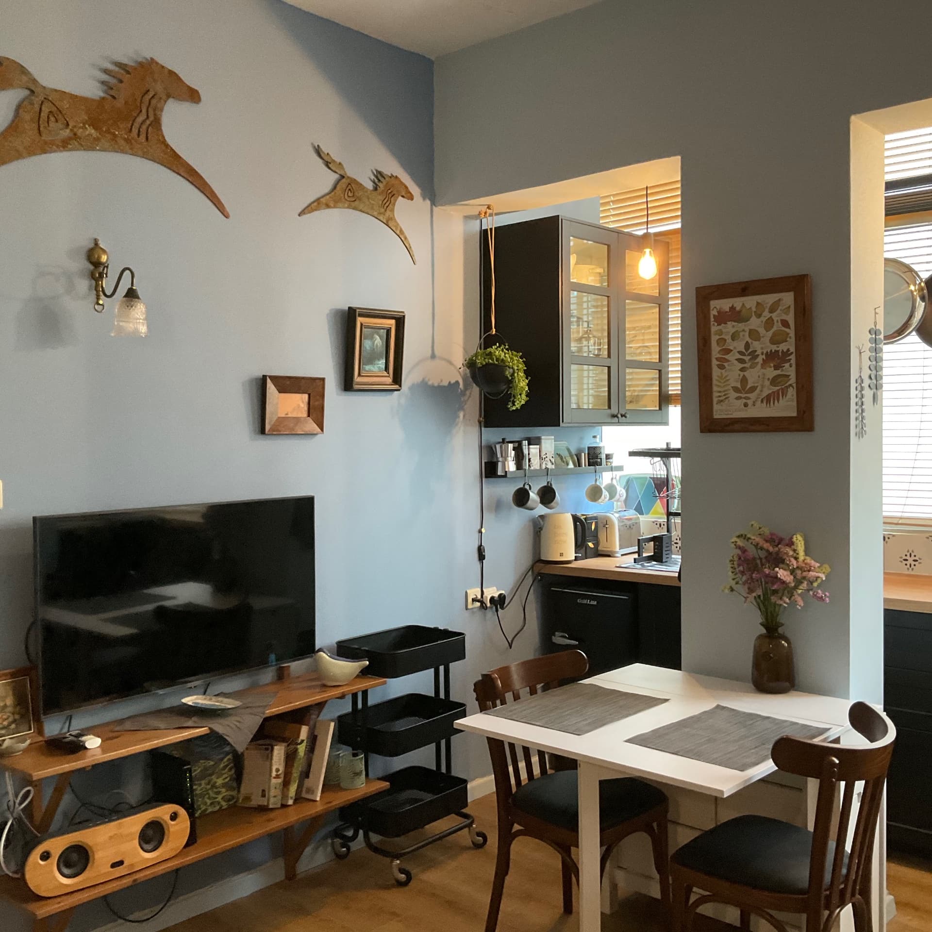 A place like home in Florentin