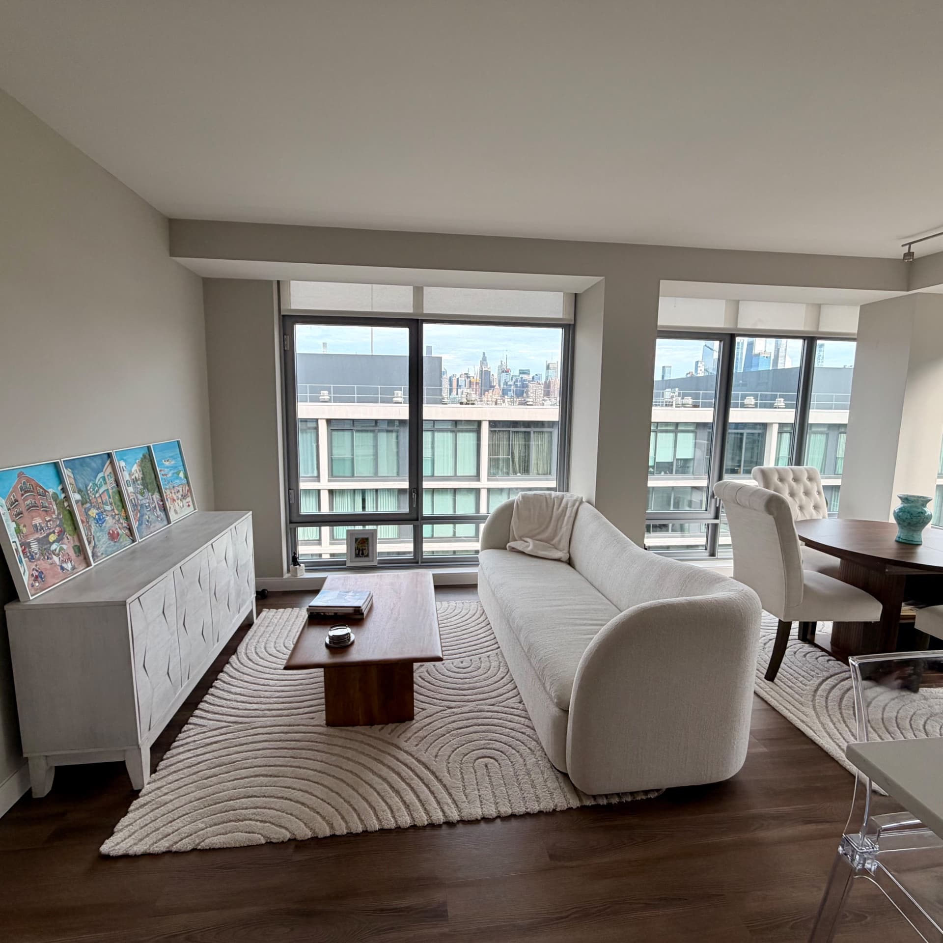 NYC Skyline Views from a Luxury weehawken Condo - תמונה 2